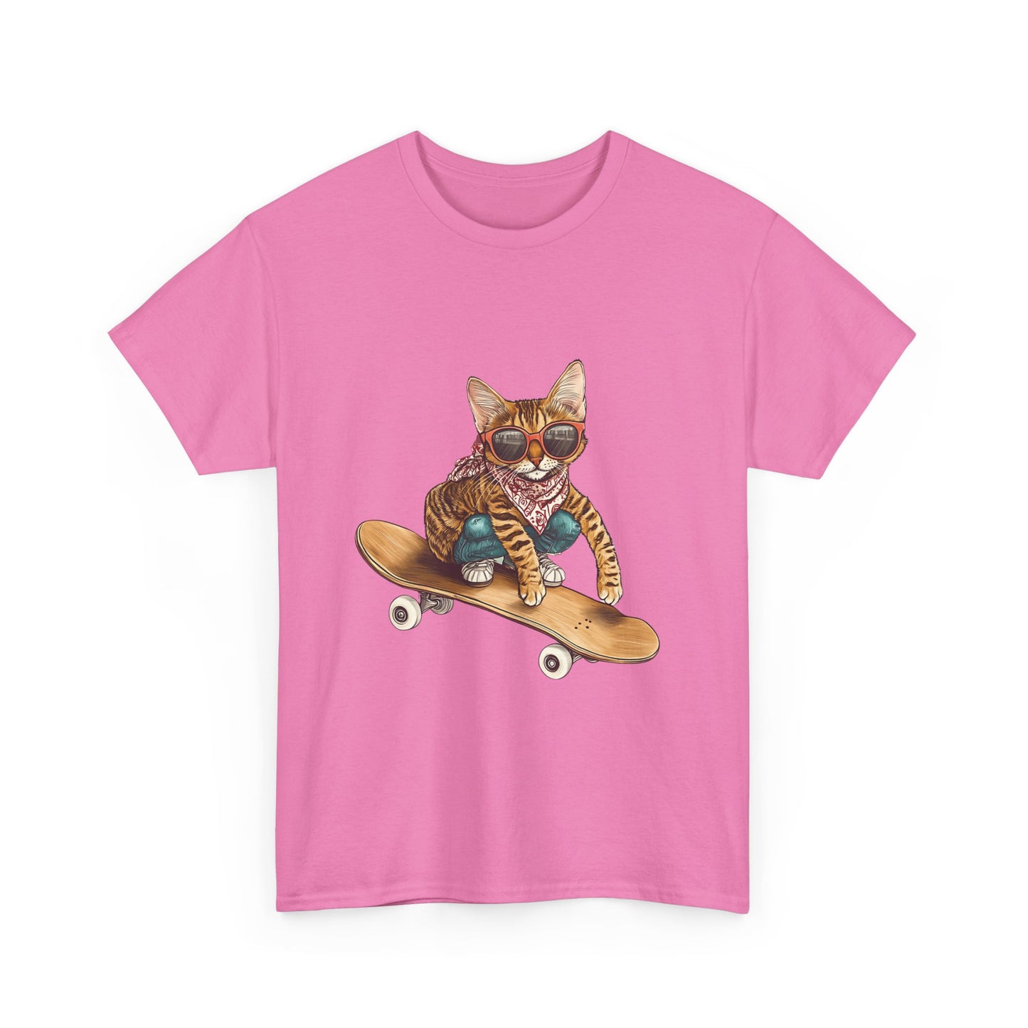 Retro Skateboard Cat T-Shirt Cat Graphic Tee Cool Streetwear for Cat Lovers