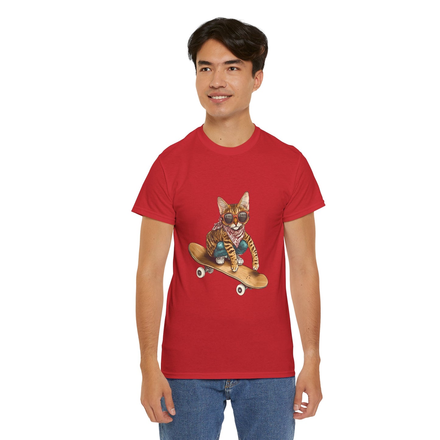 Retro Skateboard Cat T-Shirt Cat Graphic Tee Cool Streetwear for Cat Lovers