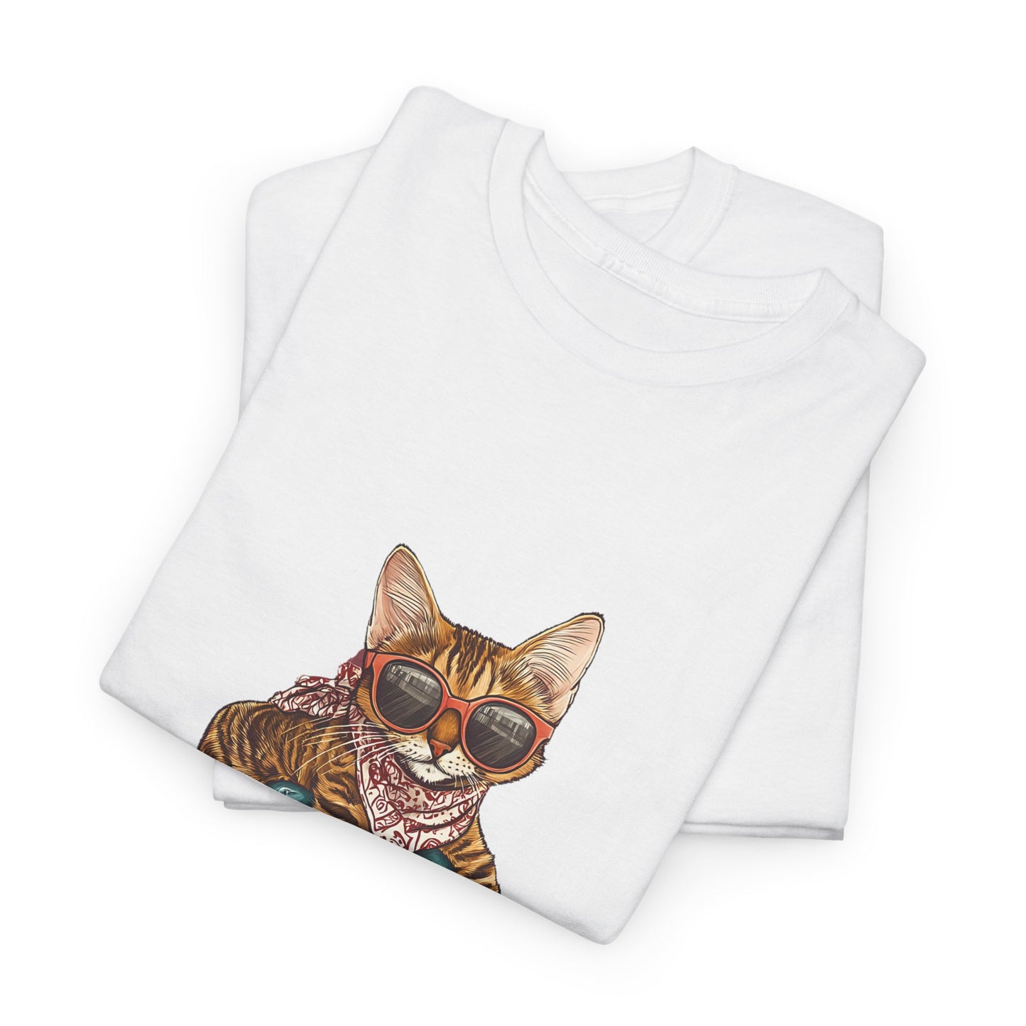 Retro Skateboard Cat T-Shirt Cat Graphic Tee Cool Streetwear for Cat Lovers